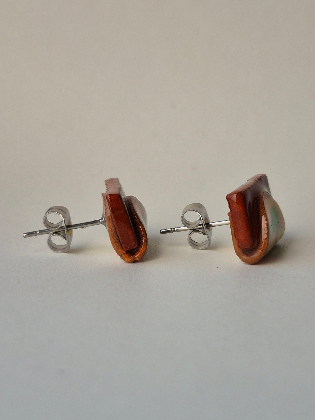 Singapore ice-cream bread studded earrings