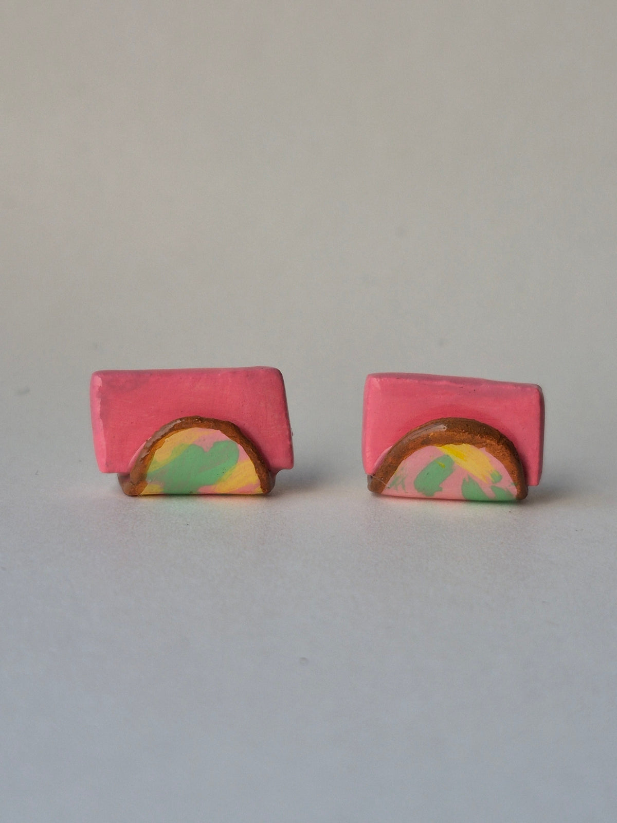 Singapore ice-cream bread studded earrings
