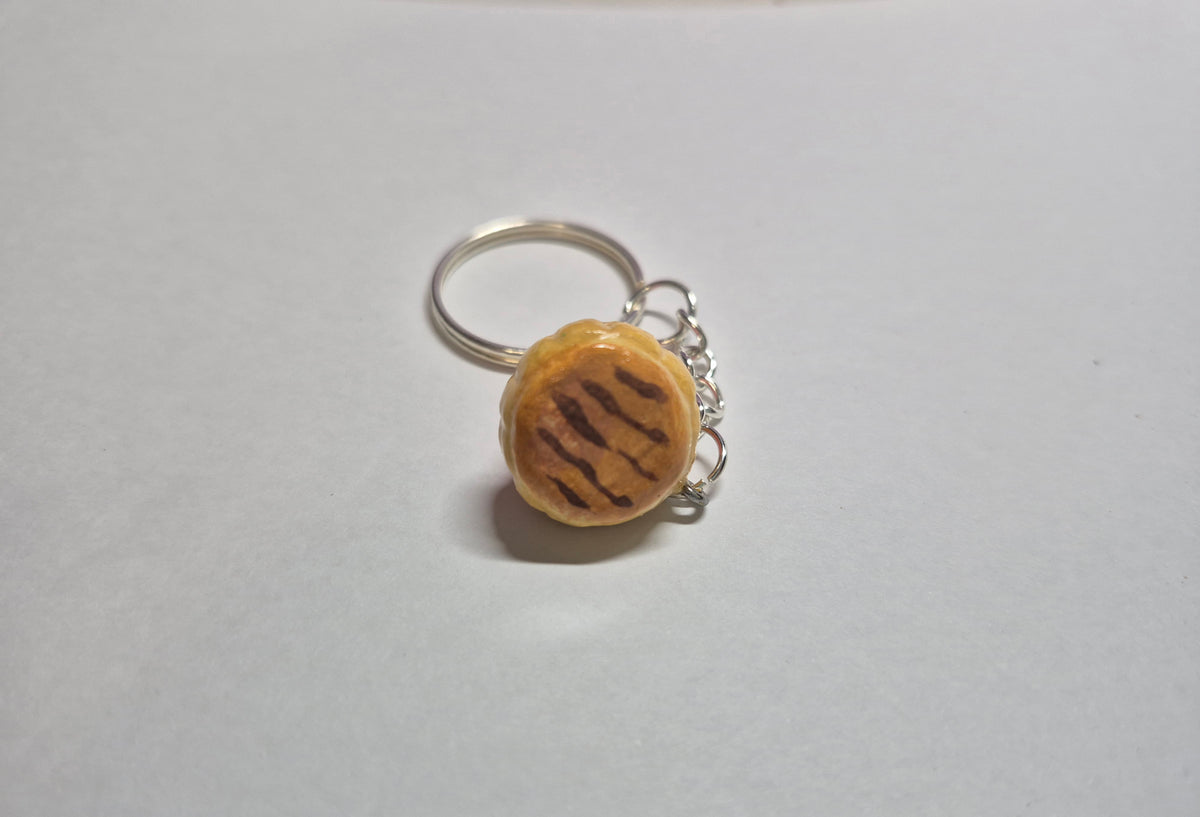 Iced-gem keychain (lighter shade)