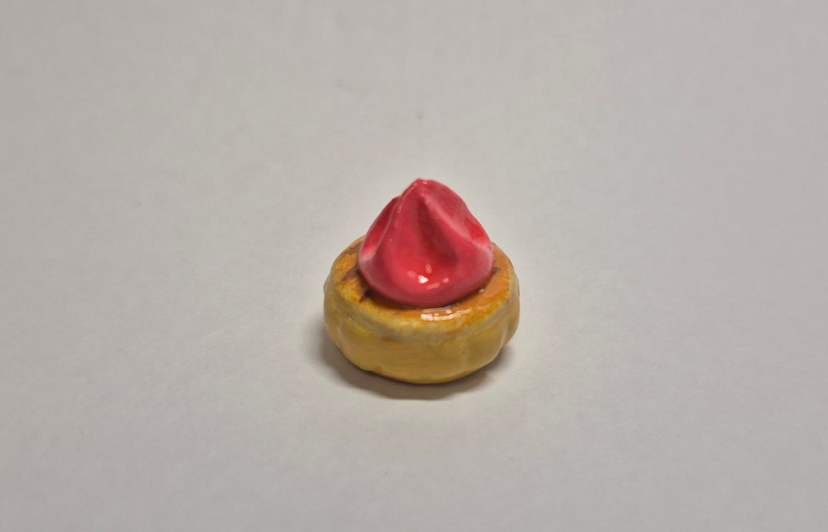 Iced gem magnet (lighter shade)