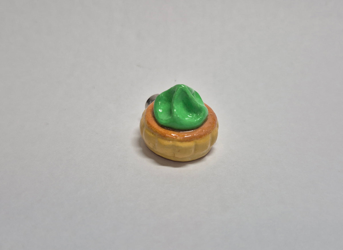 Iced gem magnet (lighter shade)