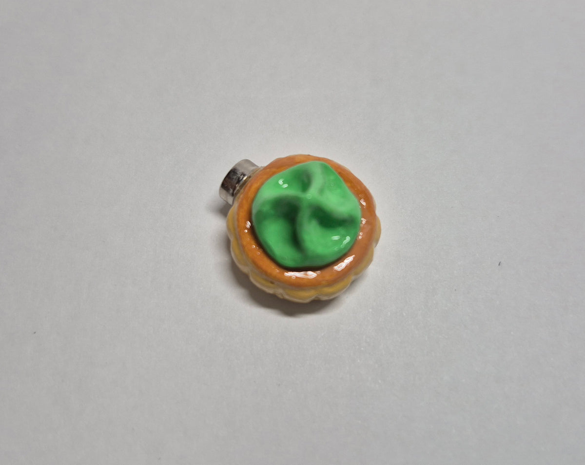 Iced gem magnet (lighter shade)