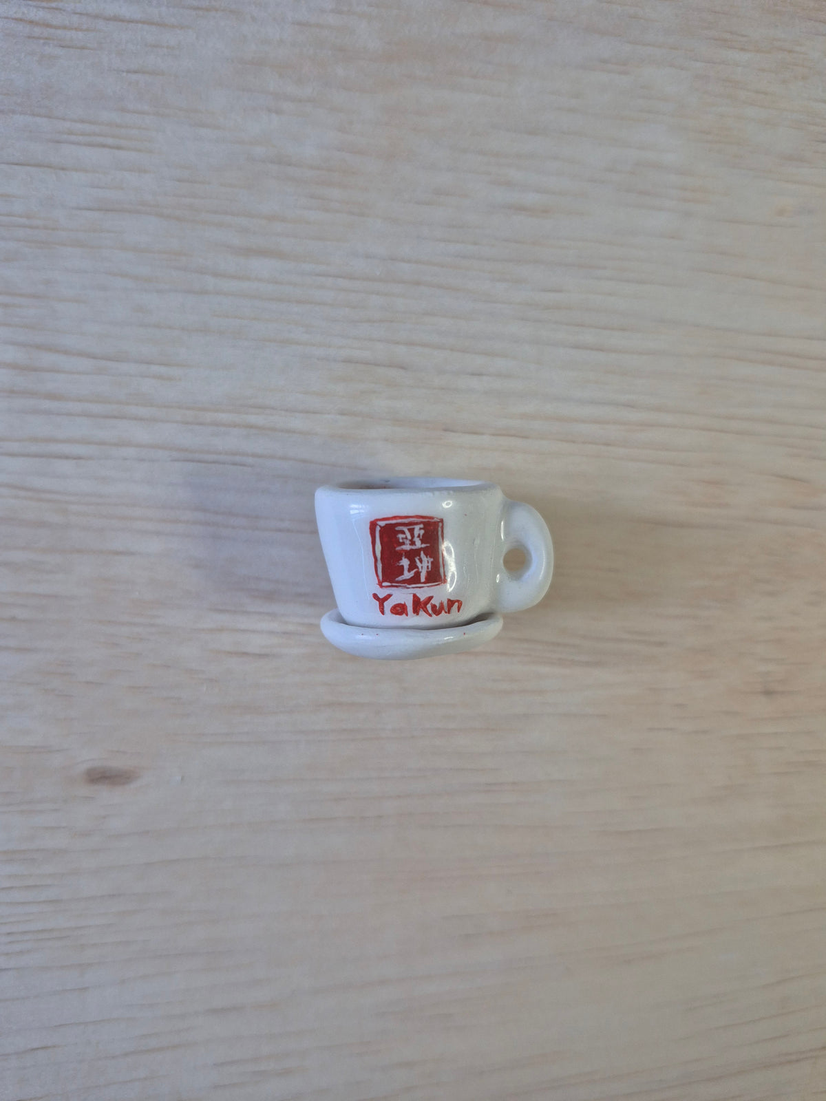Coffee cup magnet (Pre-order)