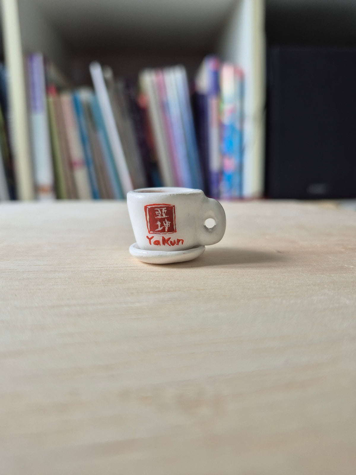Coffee cup magnet (Pre-order)