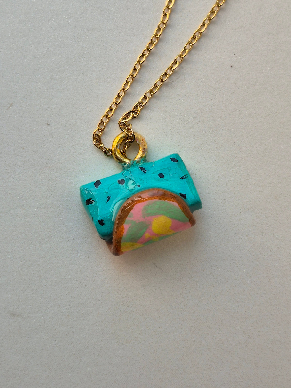 Ice-cream bread necklace