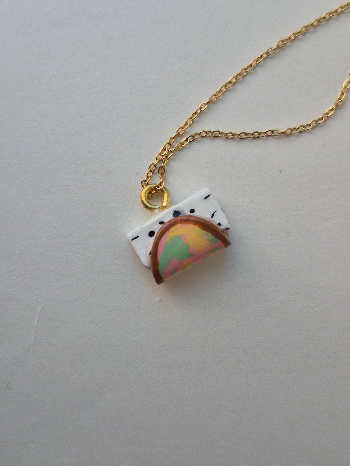 Ice-cream bread necklace