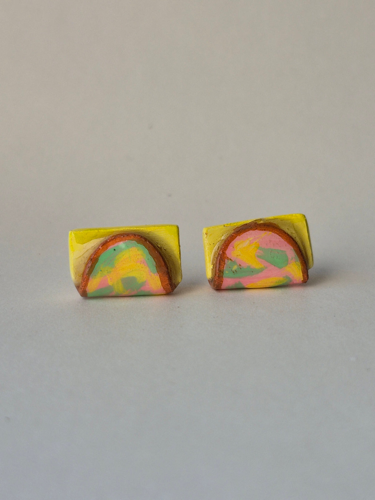 Singapore ice-cream bread studded earrings